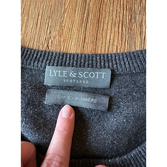 Lyle & Scott Scotland Silk & Cashmere Gray Sweater Size Large - Picture 2 of 6